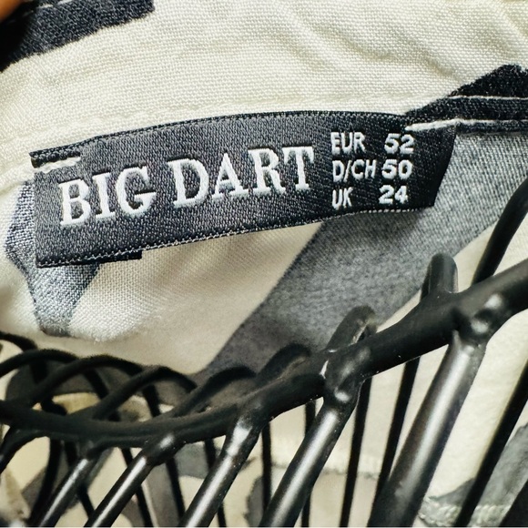 Cream and Black Asymmetrical Button Down Shirt with Notched Collar - Picture 6 of 7